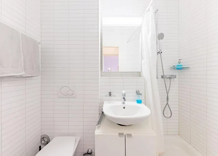 The Classy Minimalist Lakefront Apartment